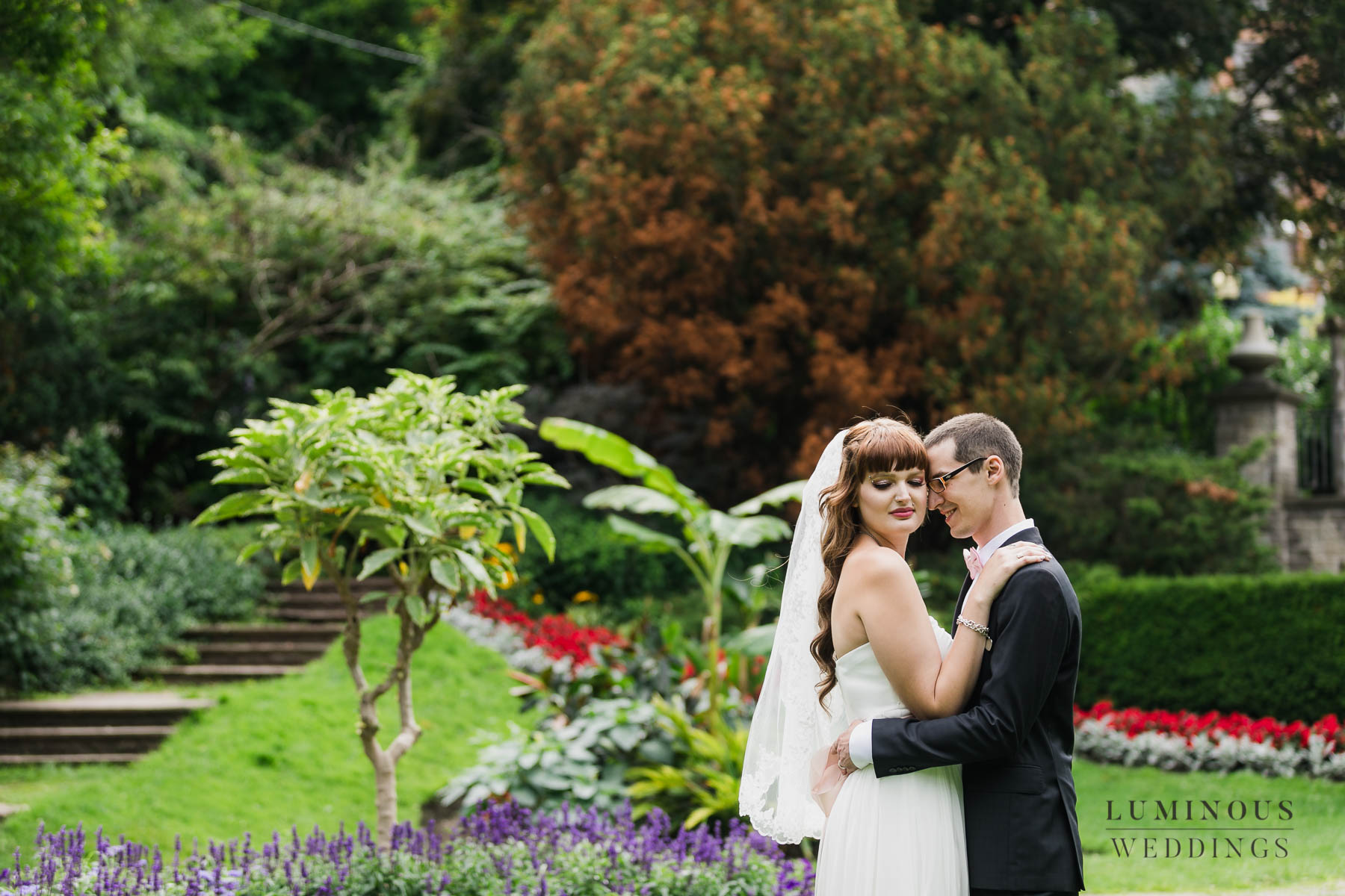 garden bride and groom